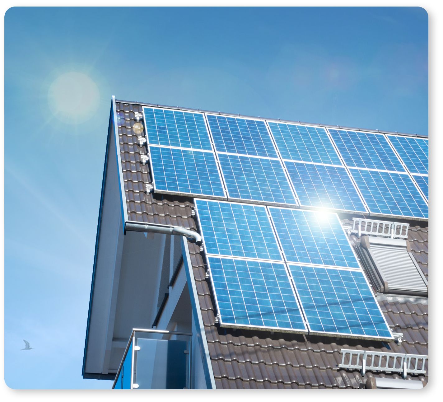 Intelligent House auto consumo módulos de paneles solares control domótico de la casa